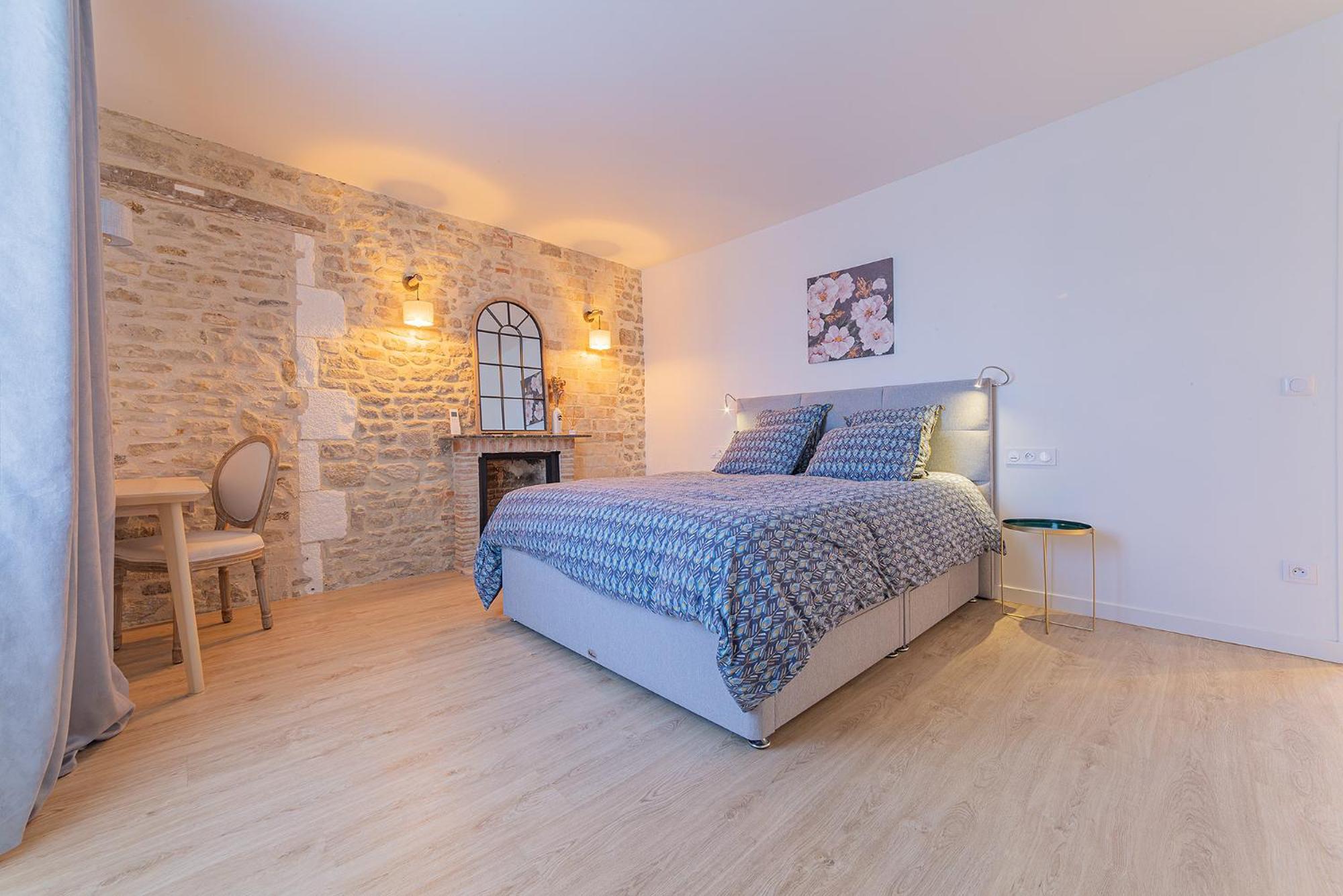 Les Gites Du Chateau Bouhet Exterior photo